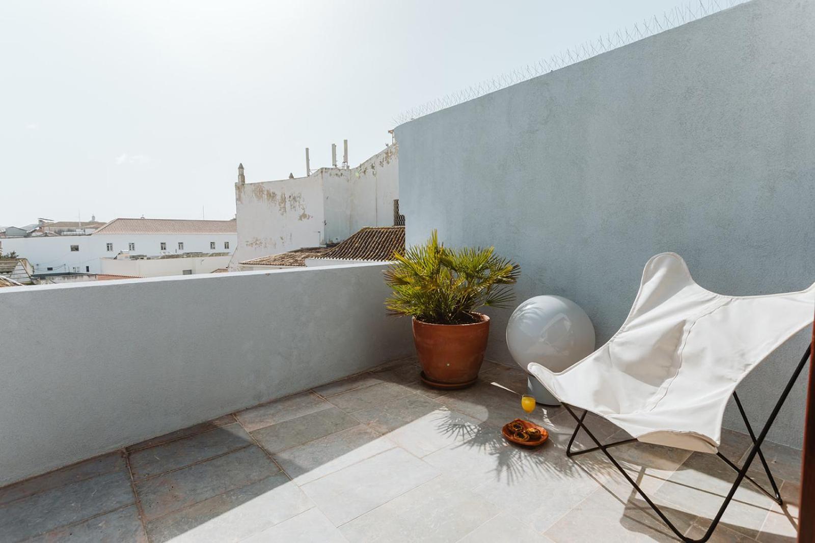 The Modernist, Architecture Experience Apartment FAO Exterior photo